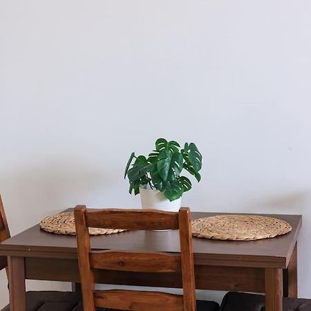 Seaside Escape Apartment Saronida 외부 사진