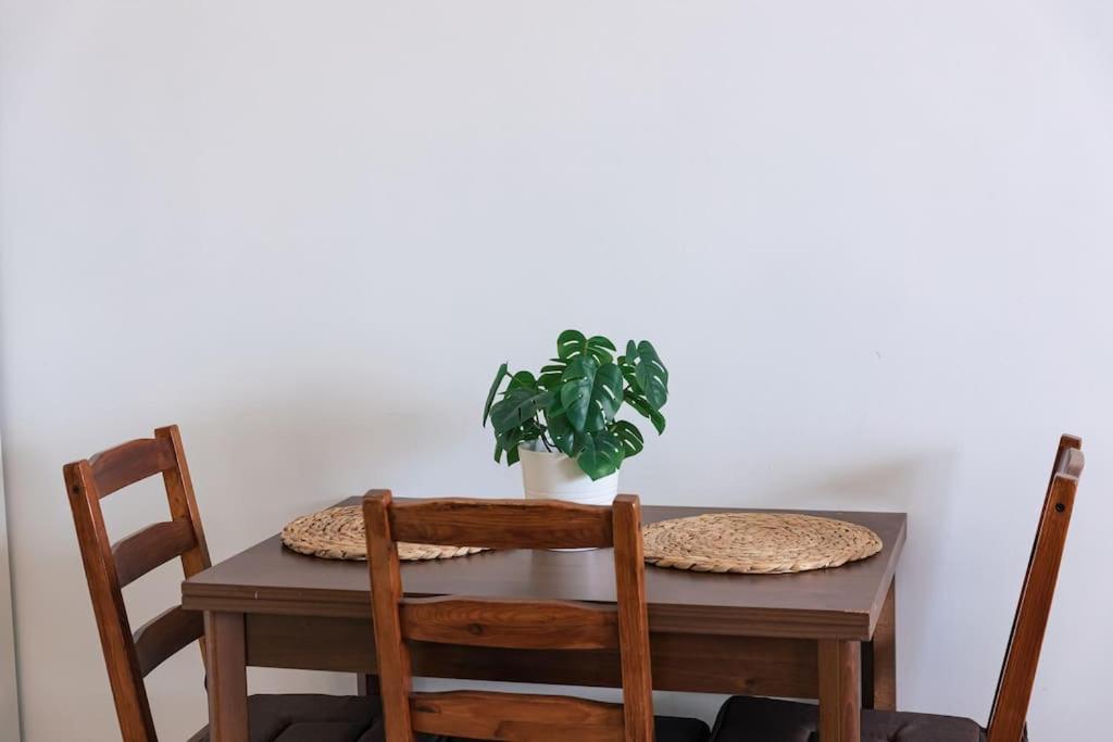 Seaside Escape Apartment Saronida 외부 사진