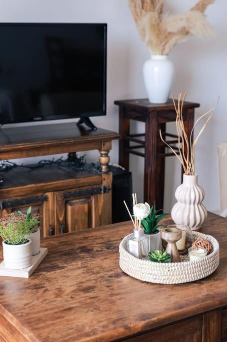 Seaside Escape Apartment Saronida 외부 사진